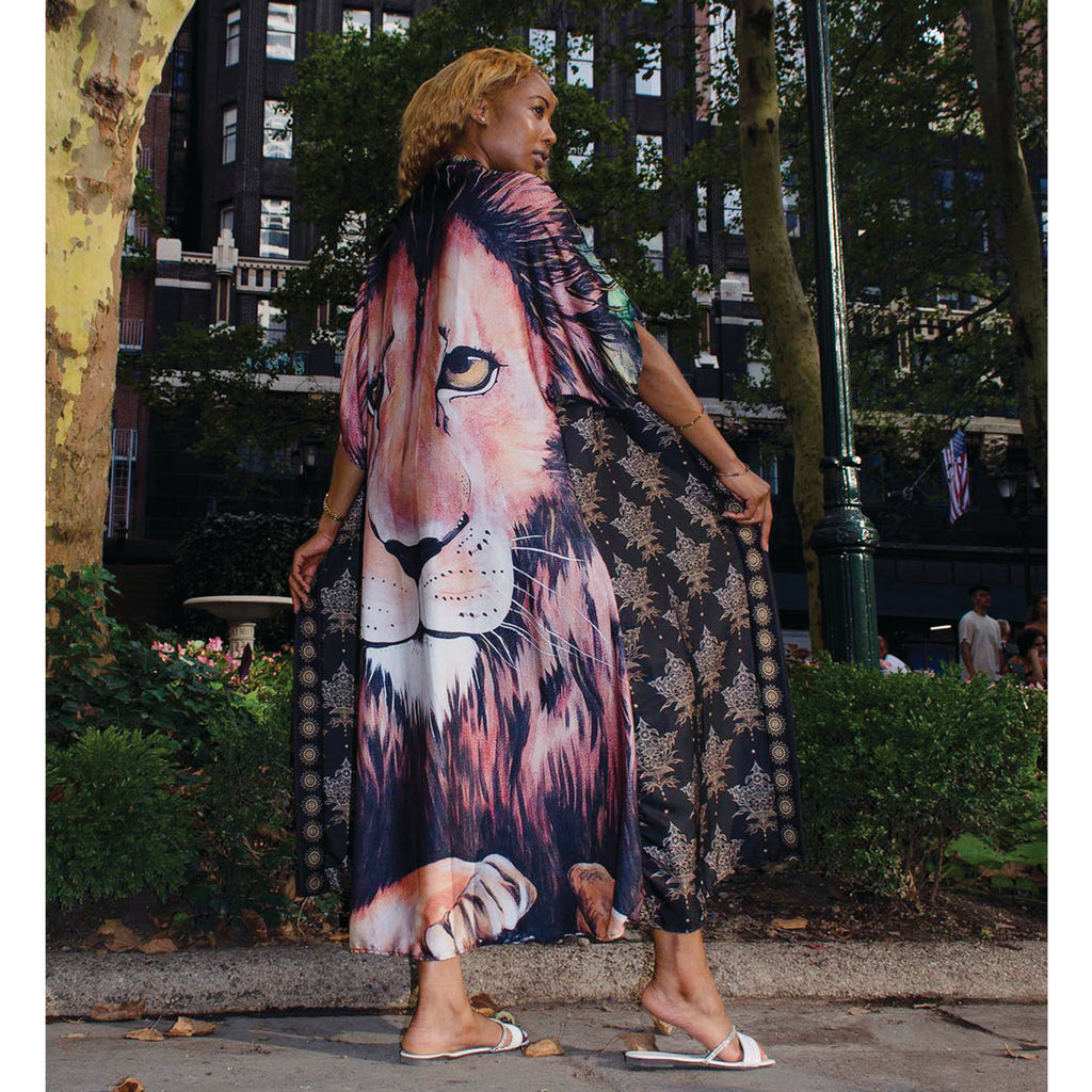 VISIONS ROBE