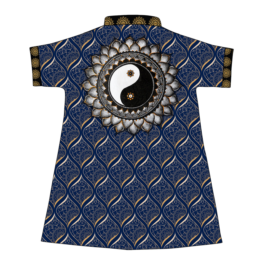 yin yang, mandala, pointillism, stipple, diamond, pattern design, artsy, handmade, couture, high fashion, robe, robe style, cover up, boho style, wanderlust, travel fashion, resort wear, beach wear, swim wear, chic, satin, sheer, cotton , unisex